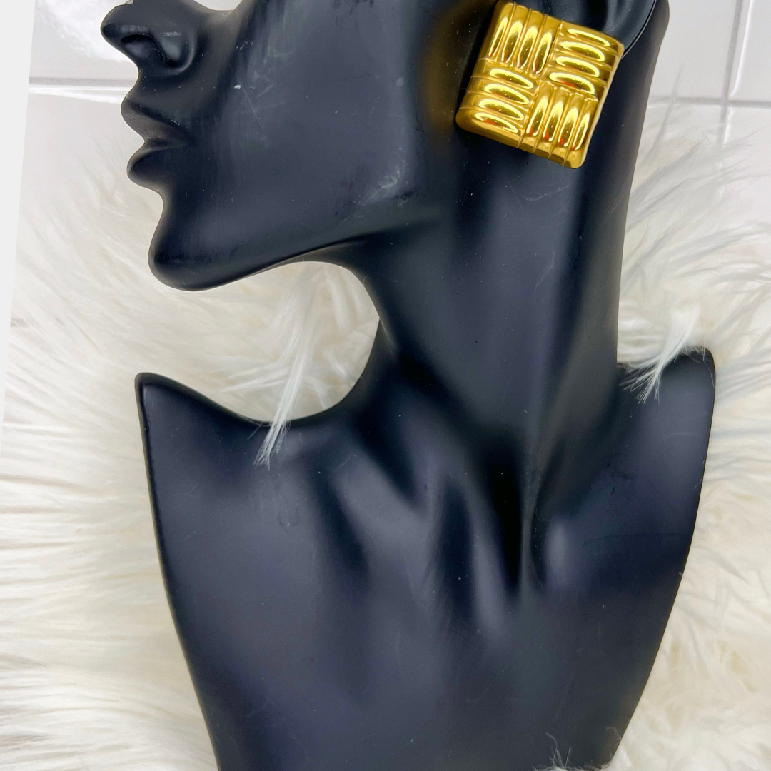 Gold Collection Grace and Free Accessories