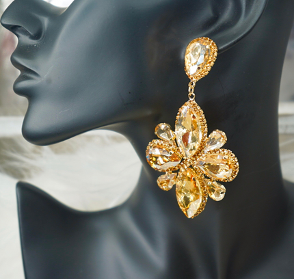 statement earrings for bride statement earrings for the bride statement jewelry