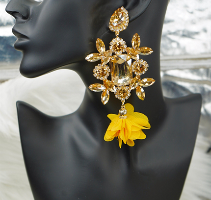 statement earrings for bride statement earrings for the bride statement jewelry