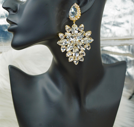 statement earrings for bride statement earrings for the bride statement jewelry